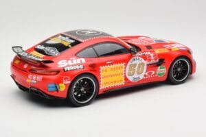 Mercedes AMG GT R C190 Or Rosé Minichamps 1:18 155036024 Métal — image 2 sur 6