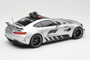 Mercedes AMG GT R C190 Safety Car F1 2019 Minichamps 1:18 155036090 Métal — image 2 sur 6