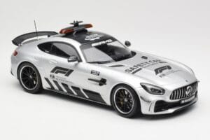 Mercedes AMG GT R C190 Safety Car F1 2019 Minichamps 1:18 155036090 Métal — image 4 sur 6