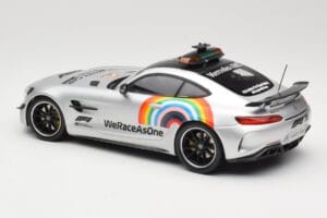 Mercedes AMG GT R C190 Safety Car F1 2020 Minichamps 1:18 155036092 Métal — image 5 sur 6