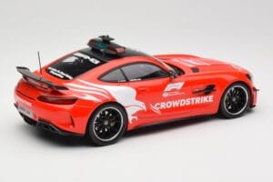 Mercedes AMG GT R C190 Safety Car F1 2021 Minichamps 1:18 155036095 Métal — image 2 sur 6