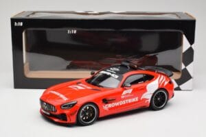 Mercedes AMG GT R C190 Safety Car F1 2021 Minichamps 1:18 155036095 Métal — image 6 sur 6