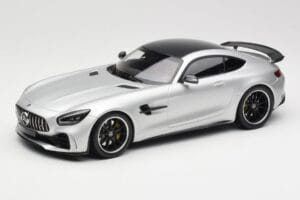 Mercedes AMG GT R C190 Argent Minichamps 1:18 155036025 Métal