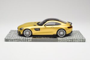 Mercedes Brabus AMG GT S C190 600 Desert Or Minichamps 1:18 107032522 Métal — image 3 sur 6