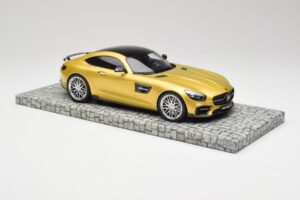 Mercedes Brabus AMG GT S C190 600 Desert Or Minichamps 1:18 107032522 Métal — image 4 sur 6