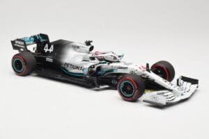 Mercedes AMG Petronas W10 #44 L. Hamilton Winner German GP 2019 Minichamps 1:18 110191144 Métal — image 4 sur 6