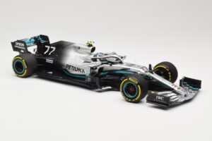 Mercedes AMG Petronas W10 #77 V. Bottas Winner USA GP 2019 Minichamps 1:18 110191877 Métal — image 4 sur 6