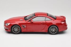 Mercedes AMG SL 63 R231 Rouge Maisto 1:18 36199 Métal — image 4 sur 8