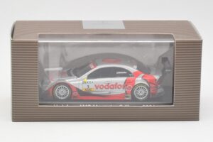 Mercedes C-Class C203 #1 Vodafone AMG B. Schneider DTM 2004 Minichamps 1:43 B66962207 Métal — image 4 sur 4