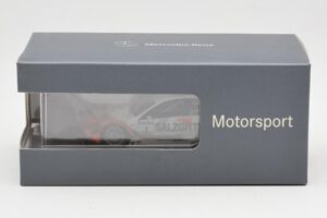 Mercedes C-Class C204 DTM #3 G. Paffett DTM 2010 Minichamps 1:43 B66961411 Métal — image 4 sur 4