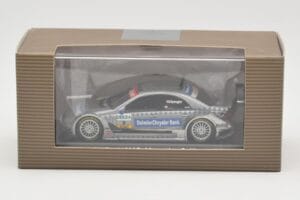 Mercedes C-Class #9 DaimlerChrysler Bank B. Spengler HWA DTM 2006 Minichamps 1:43 B66962254 Métal — image 4 sur 4