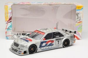 Mercedes C-Class W202 #7 K. Ludwig AMG-Mercedes Team Zakspeed DTM 1994 UT Models 1:18 180943307 Métal — image 8 sur 8