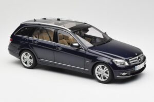Mercedes C-Class S204 T-Modell Tanzanite Bleu AUTOart 1:18 B66962352 Métal — image 6 sur 8
