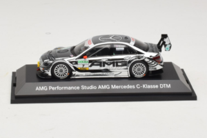 Mercedes C204 #7 J. Green DTM 2010 Minichamps 1:43 B66960137 Métal