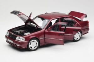 Mercedes AMG C36 W202 Almandine Rouge Norev 1:18 B66040706 Métal — image 2 sur 8