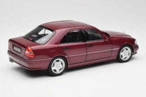 Mercedes AMG C36 W202 Almandine Rouge Norev 1:18 B66040706 Métal — image 3 sur 8