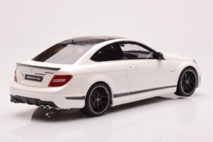Mercedes AMG C63 W204 Edition 507 Blanc GT Spirit 1:18 GT899 Résine — image 2 sur 6