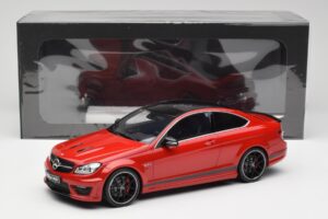Mercedes AMG C63 W204 Edition 507 Rouge GT Spirit 1:18 GT920 Résine — image 5 sur 5