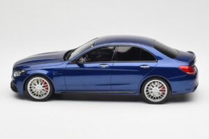 Mercedes AMG C63 S W205 Bleu GT Spirit 1:18 ZM044 Résine — image 3 sur 6