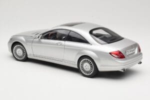 Mercedes CL-Class C216 Argent AUTOart 1:18 76164 Métal — image 7 sur 8