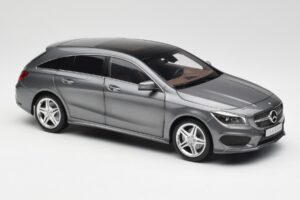 Mercedes CLA C117 Mountain Gris Norev 1:18 B66960351 Métal — image 6 sur 8