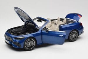 Mercedes CLE Cabriolet A236 Bleu Norev 1:18 B66960653 Métal — image 2 sur 9