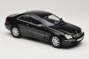Mercedes CLK C209 Black Metallic Kyosho 1:18 B66962149 Métal — image 6 sur 8