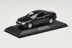 Mercedes CLK W208 Noir Minichamps 1:43 B66961946 Métal — image 2 sur 5