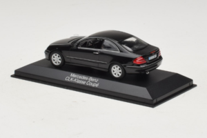 Mercedes CLK W208 Noir Minichamps 1:43 B66961946 Métal — image 3 sur 5