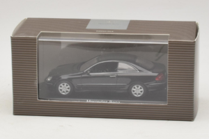 Mercedes CLK W208 Noir Minichamps 1:43 B66961946 Métal — image 4 sur 5