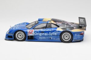 Mercedes CLK GTR #12 Original Teile FIA GT 1999 Maisto 1:18 56036 Métal — image 3 sur 7