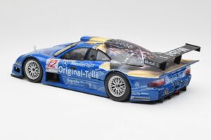 Mercedes CLK GTR #12 Original Teile FIA GT 1999 Maisto 1:18 56036 Métal — image 6 sur 7