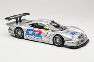 Mercedes CLK LM GT1 #1 AMG Mercedes K. Ludwig / R. Zonta FIA GT Championship 1998 Maisto 1:18 56053 Métal — image 6 sur 8