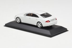 Mercedes CLS-Class C219 Linea Blanc Minichamps 1:43 436034300 Métal — image 3 sur 4
