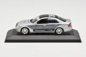 Mercedes E-Class W211 #36 Paris-Beijing 2006 Replacement Box Minichamps 1:43 B66962270-R Métal