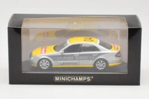 Mercedes E-Class W211 #4 Team ADAC Paris-Beijing 2006 Replacement Box Minichamps 1:43 B66962260-R Métal — image 4 sur 4
