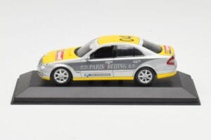 Mercedes E-Class W211 #4 Team ADAC Paris-Beijing 2006 Replacement Box Minichamps 1:43 B66962260-R Métal