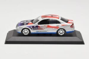 Mercedes E-Class W211 #11 Bluetec Paris-Beijing 2006 Minichamps 1:43 B66962267-R Métal