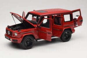 Mercedes G 500 W463 Rouge Minichamps 1:18 110037101 Métal — image 2 sur 8