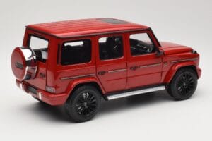 Mercedes G 500 W463 Rouge Minichamps 1:18 110037101 Métal — image 3 sur 8