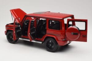 Mercedes G 500 W463 Rouge Minichamps 1:18 110037101 Métal — image 5 sur 8