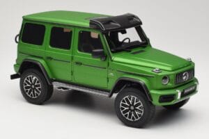 Mercedes G 63 AMG 4x4 Squared Green Hell Magno Almost Real 1:18 820821 Métal — image 6 sur 8