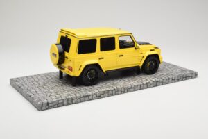 Mercedes Brabus 850 6.0 Widestar G63 W463 Electric Beam Yellow Minichamps 1:18 107032402 Métal — image 2 sur 6