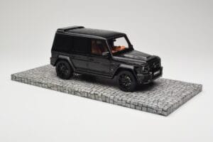 Mercedes Brabus 850 6.0 Widestar G63 W463 Obsidian Black Metallic Minichamps 1:18 107032400 Métal — image 4 sur 6