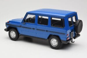 Mercedes G-Class W460 LWB Bleu Foncé Minichamps 1:18 155038100 Métal — image 5 sur 6