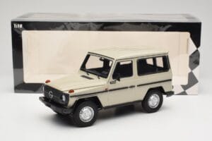 Mercedes G-Class W460 SWB Grey Metallic Minichamps 1:18 155038004 Métal — image 6 sur 6