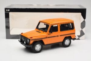 Mercedes G-Class W460 SWB Orange Minichamps 1:18 155038000 Métal — image 6 sur 6