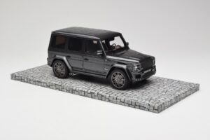 Mercedes G-Class W463 Brabus V12 800 Widestar Gris Minichamps 1:18 107032300 Métal — image 4 sur 6