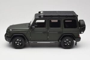 Mercedes G-Class W465 Olive Norev 1:18 B66960662 Métal — image 4 sur 8