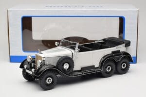 Mercedes G4 W31 Blanc MCG 1:18 MCG18208 Métal — image 6 sur 6